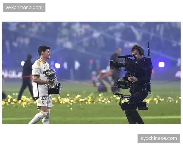 门迪复出驰援皇马左路，次回合背水一战